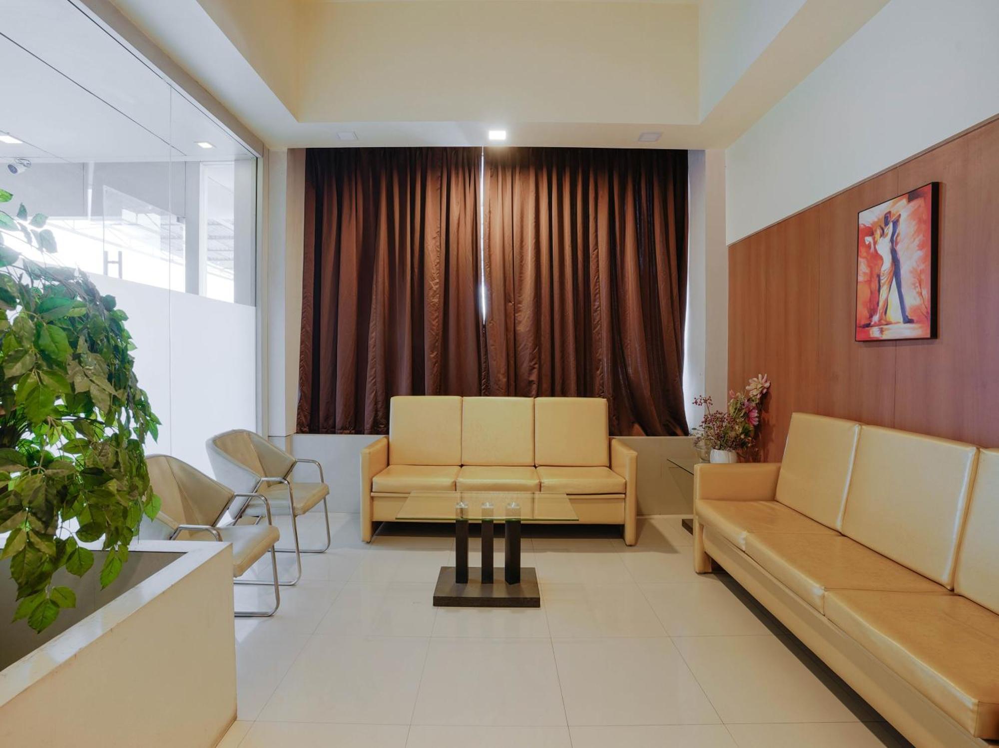 Hotel Vista Premium Tark A Family Hotel Near Igi Airport Delhi ニューデリー エクステリア 写真